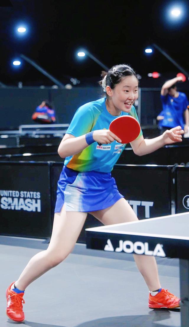 美国大满贯：孙颖莎王曼昱训练笑不停，张本美和观看王楚钦训练