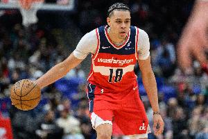 常规赛先发水平！小乔治18中10&amp;三分9中3砍24分7板3助3断