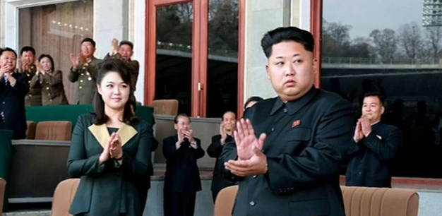 开云官方网站-朝鲜第一夫人李雪主：狠心抛弃前任，仅用一招就让金正恩死心塌地