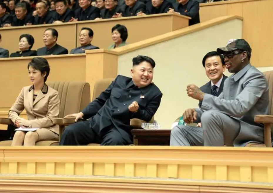 开云官方网站-朝鲜第一夫人李雪主：狠心抛弃前任，仅用一招就让金正恩死心塌地