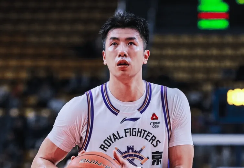 开云官方网站-邹雨宸：我们这个阵容场上默契慢慢回来了，我们会越打越好